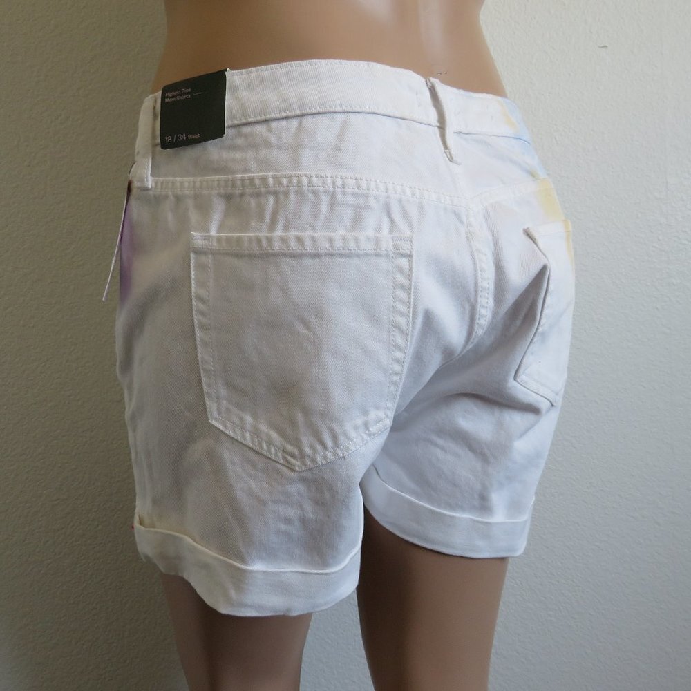 WILD FABLE Jeans Women's Highest Rise White Denim Mom Shorts Plus Size 18 NWT